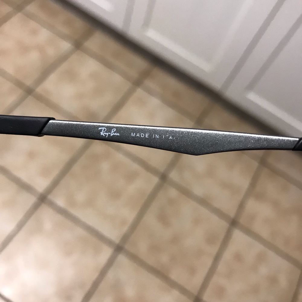 USED Ray Ban 4214 - Picture 11 of 15